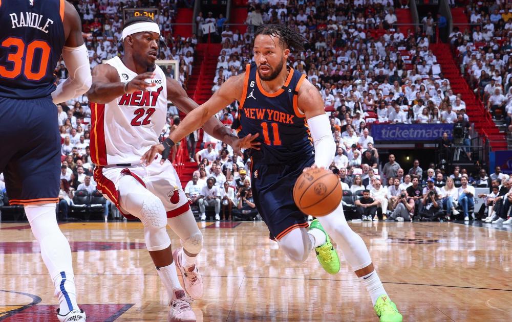  布伦森45分难救尼克斯负骑士  